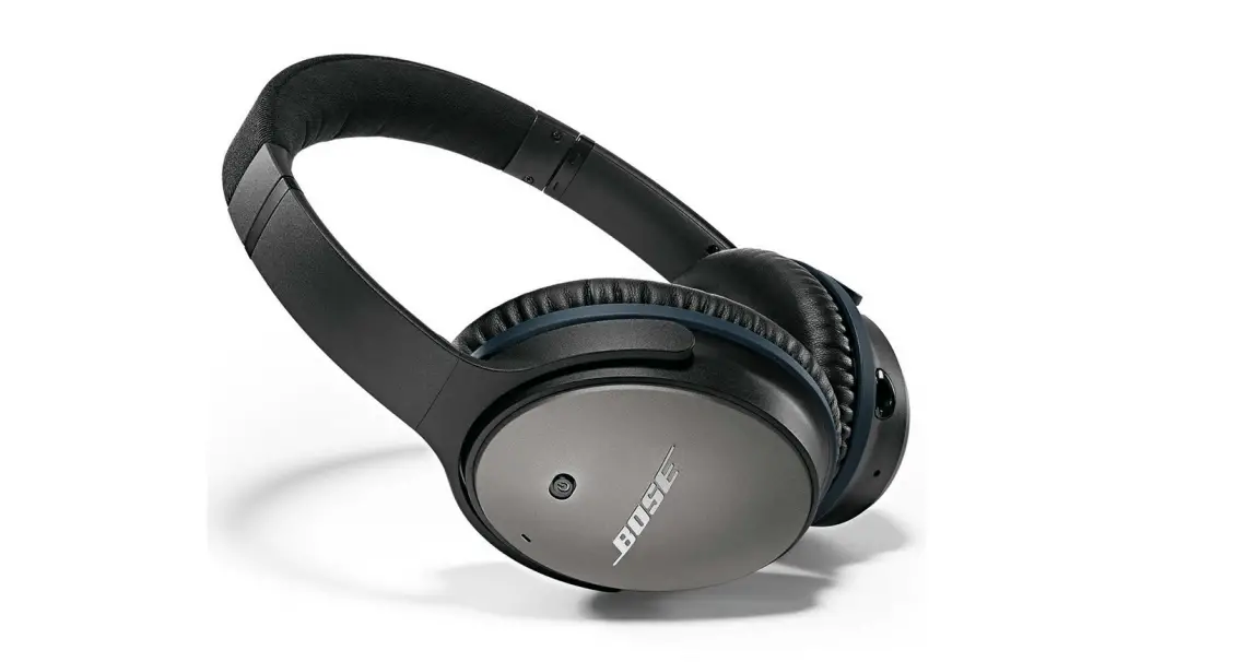  Bose QuietComfort 25 Headphones, Black