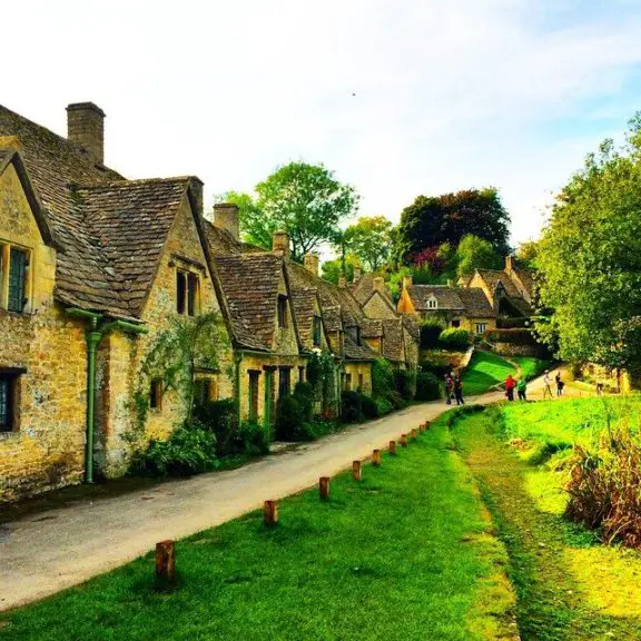 Bilbury, England