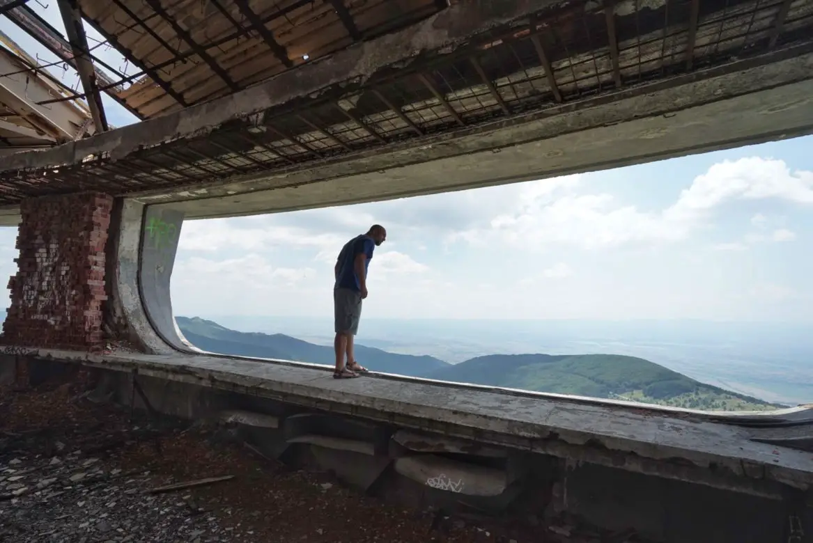 Inside Bulgaria's Communist UFO: The Buzludzha Monument