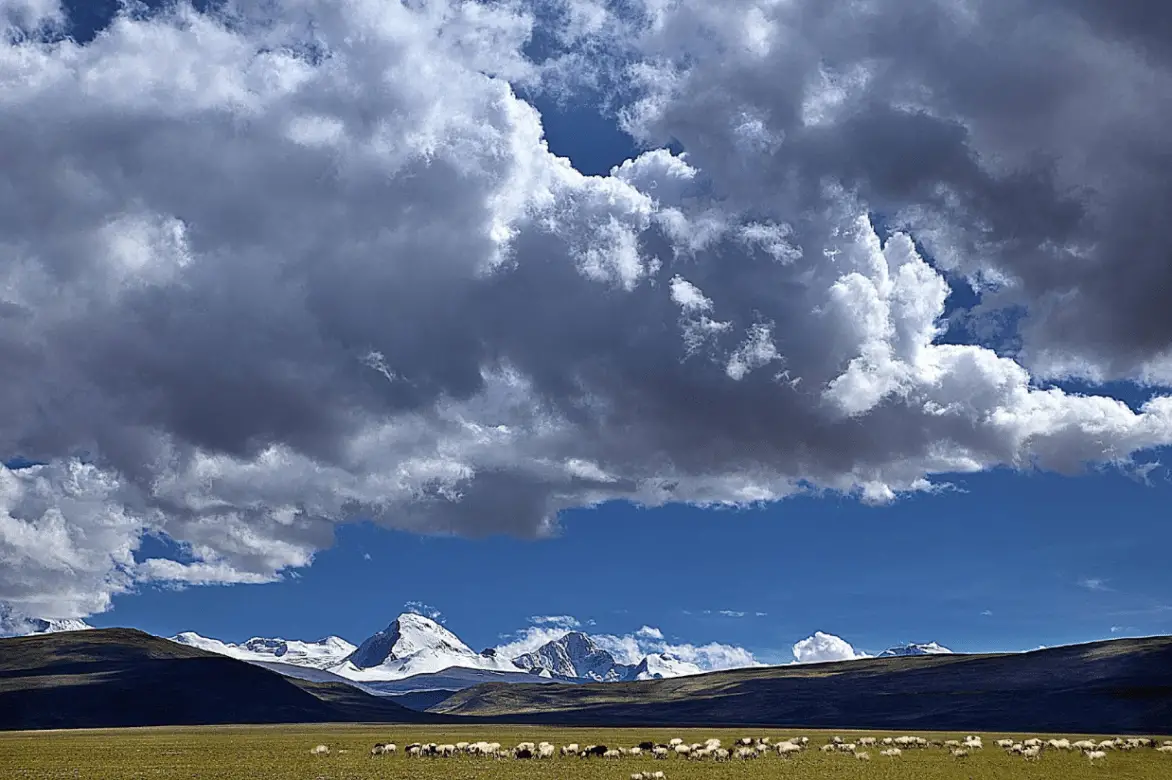 Top Four Peaks for Photography in Tibet